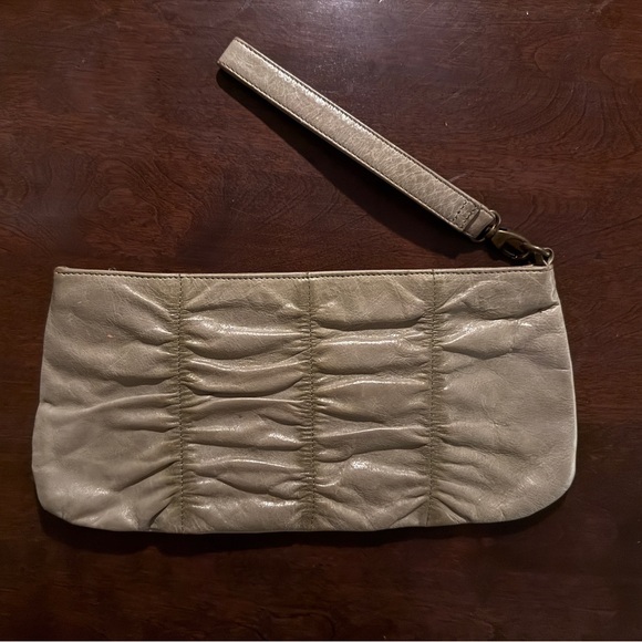 HOBO Soft Leather Wristlet Clutch – Taupe/Greige – Ruched Leather – Zip Top - Picture 2 of 3